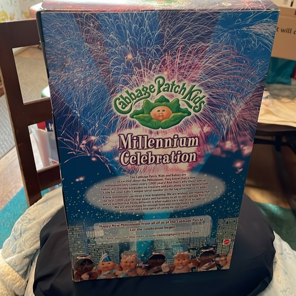 Vintage Cabbage Patch Doll Millennium Celebration - Picture 3 of 3